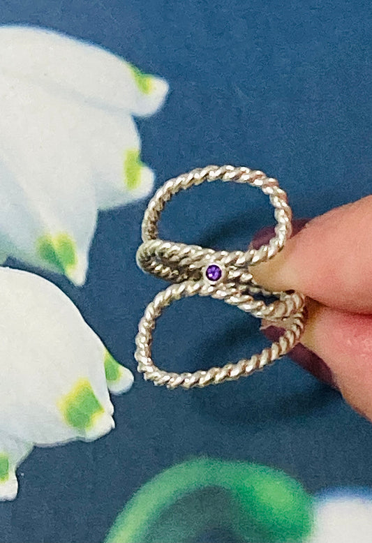 Amethyst floral ring