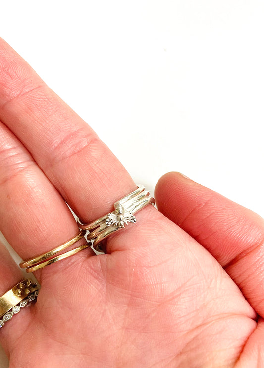 Hydrangea bee ring