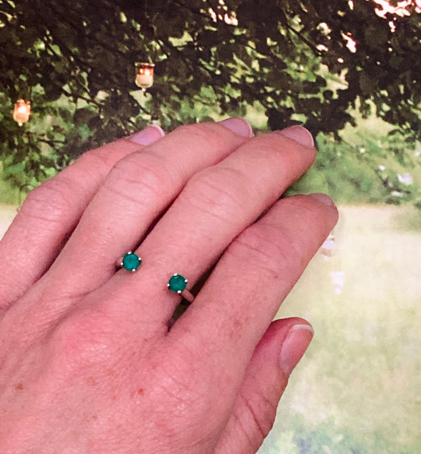 Emerald open ring
